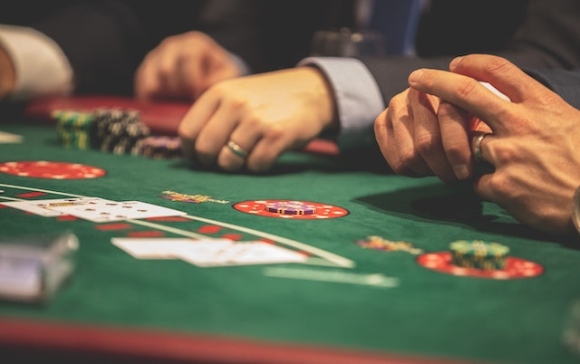 Maitrisez les casinos en ligne et maximisez vos gains avec les conseils des experts